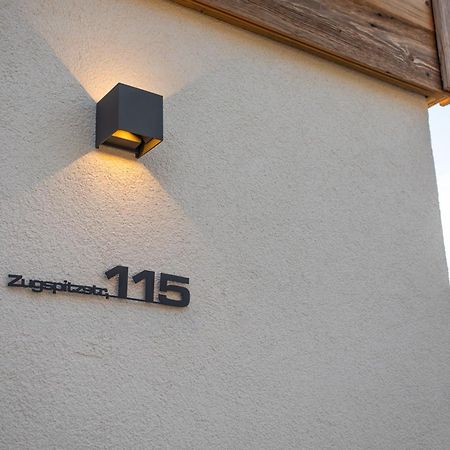 Apartment Wood&Stone Alpi ガルミッシュ・パルテンキルヒェン エクステリア 写真