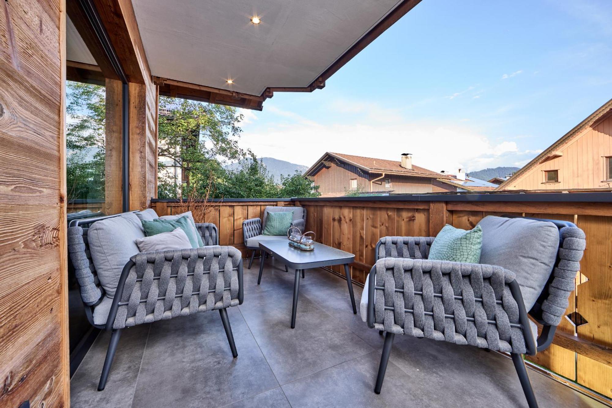 Apartment Wood&Stone Alpi ガルミッシュ・パルテンキルヒェン エクステリア 写真